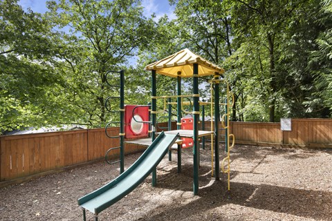 Yarrowood Highlands playground with slide