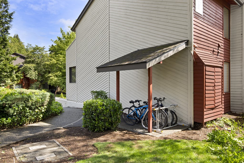 Yarrowood Highlands bike storage