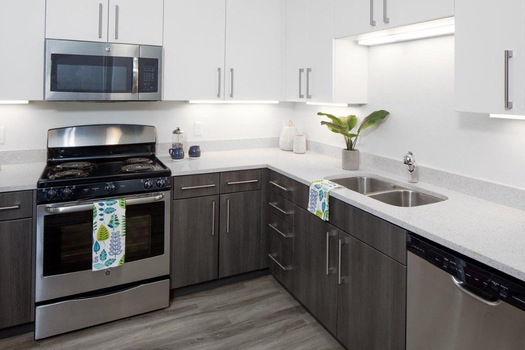 Boathouse Apartments Model Kitchen