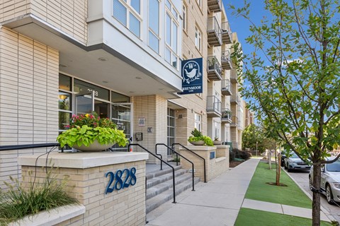 A building with the number 2828 on the front.