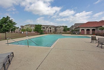 Rosemont of Lancaster Pool Area - Photo Gallery 2