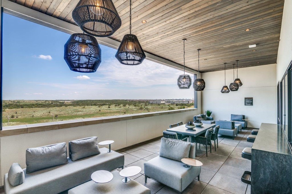 Aura Avant is a similar property to Aura Crown Centre located in Lewisville