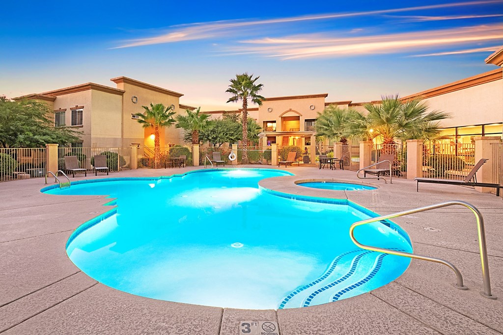Equestrian Luxury Apartment Homes in Tucson, Arizona Clubhouse and Pool