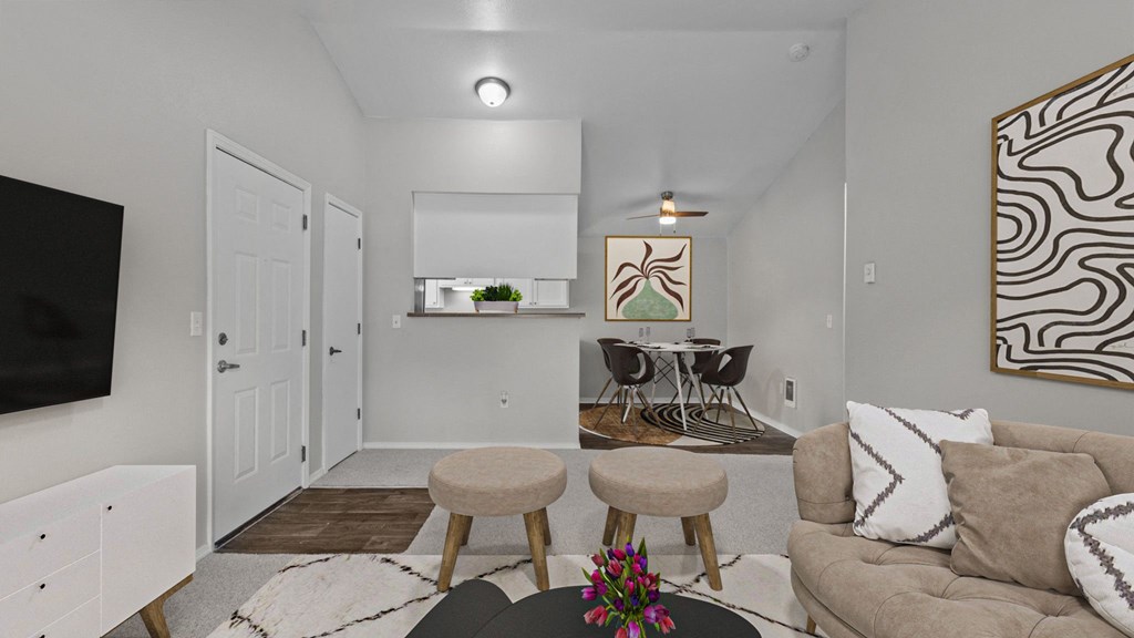 Maybeck at the Bend Apartments Living Room in Tigard, OR