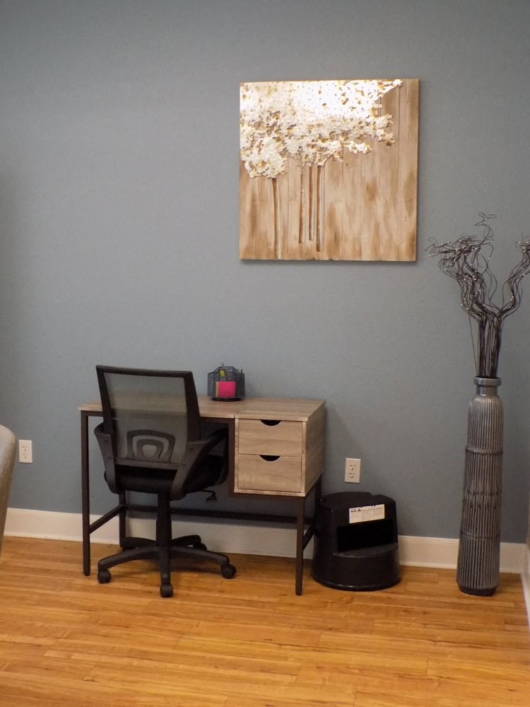 Quail Village Apartments Leasing Office Desk