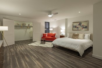 1255 22nd Street NW Studio-4 Beds Apartment for Rent - Photo Gallery 3