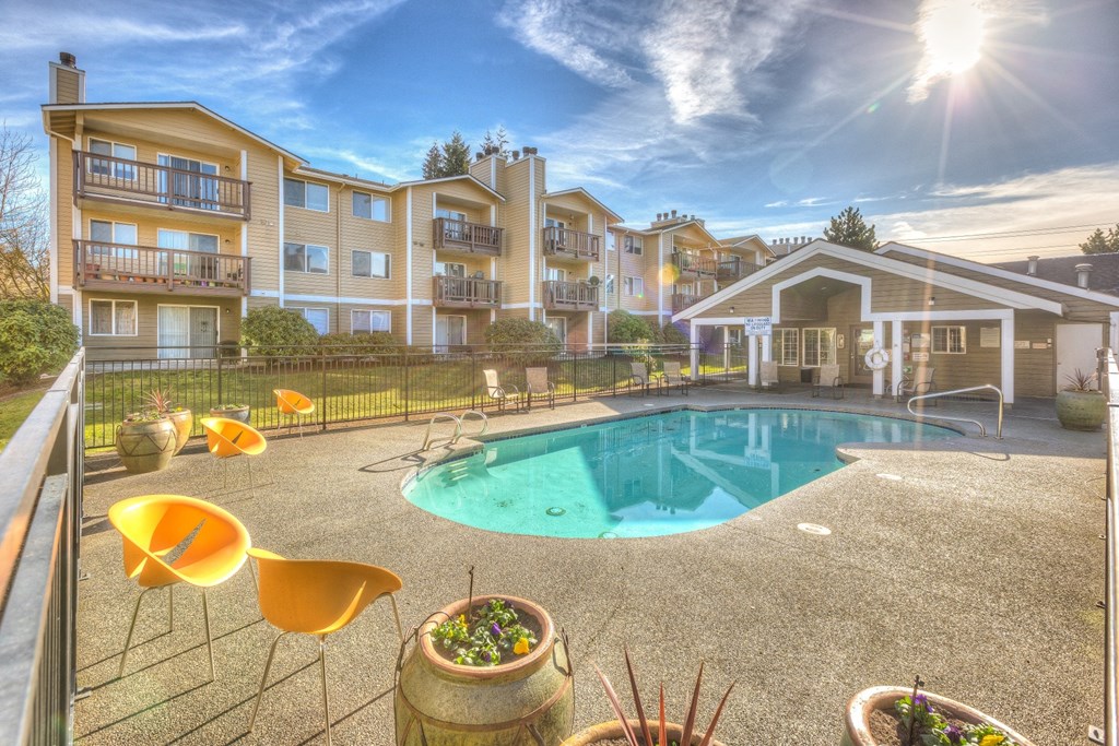 Mirabella Apartments in Everett, Washington Pool and Exterior Mirabella Apartments in Everett, Washington Pool and Exterior