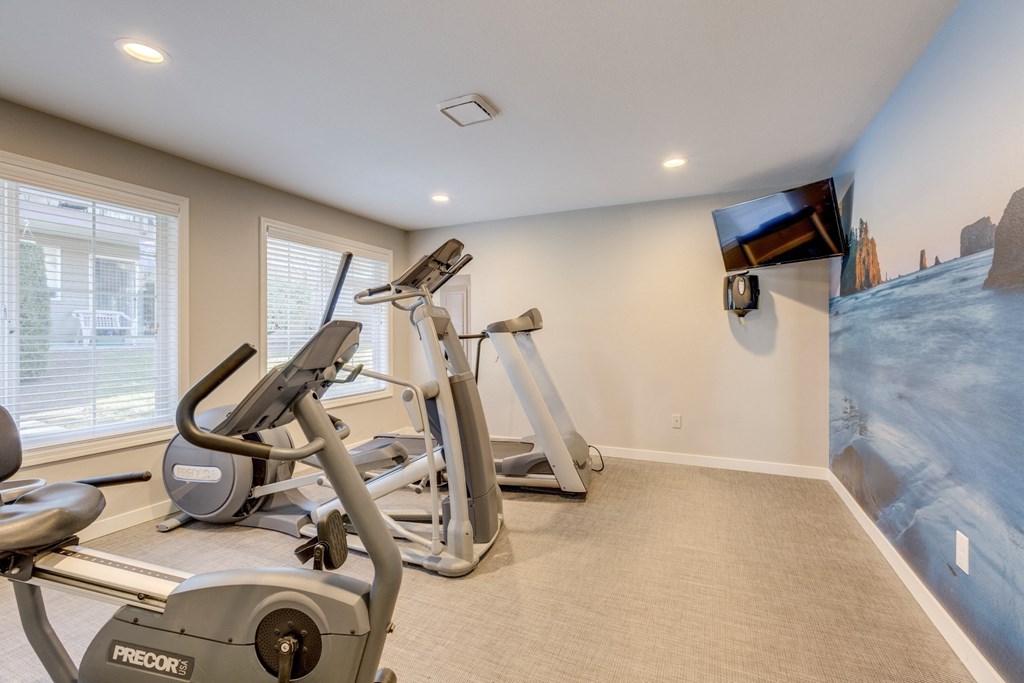 Mirabella Apartments in Everett, Washington Fitness Center Mirabella Apartments in Everett, Washington Fitness Center