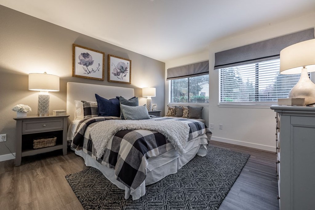 Park in Bellevue Apartments Model Bedroom