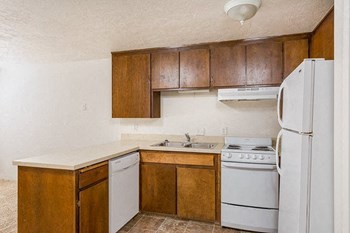 2610 SW Western Boulevard Studio-2 Beds Apartment for Rent - Photo Gallery 15