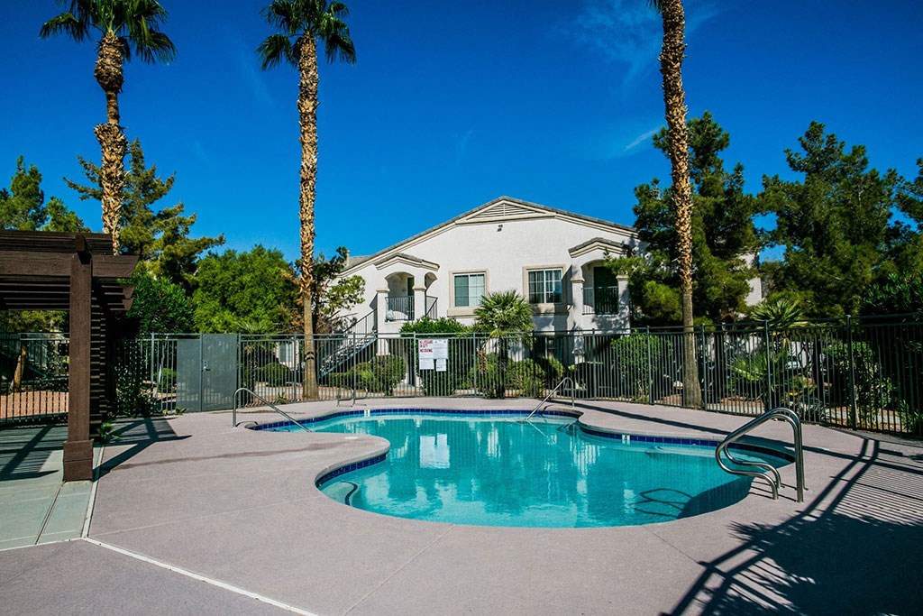 Newport Village Pool