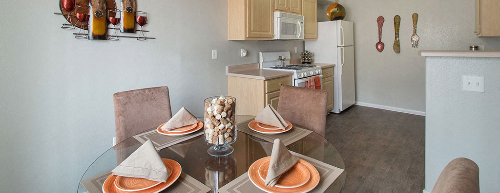 Newport Village Model Dining Area