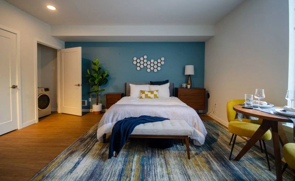 Blis Apartments Model Studio