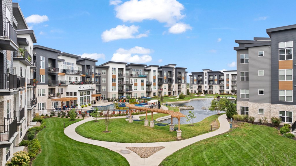 The Donovan Apartments in Lee's Summit, Missouri Exterior