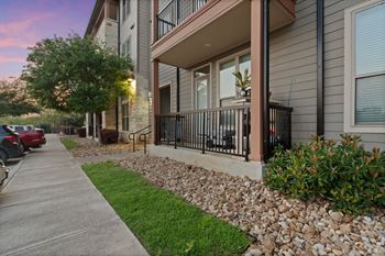 Personal Patio/Balcony