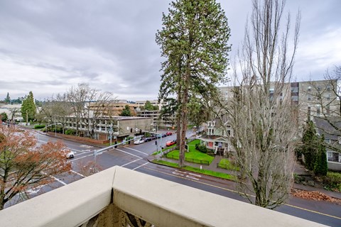 PattersonTower_Eugene_OR_Balcony