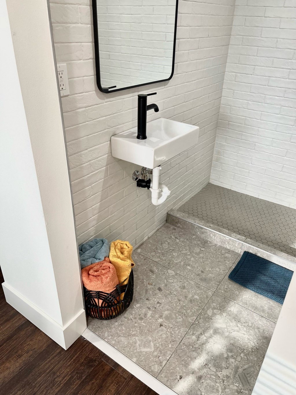 The Alegre Model Bathroom