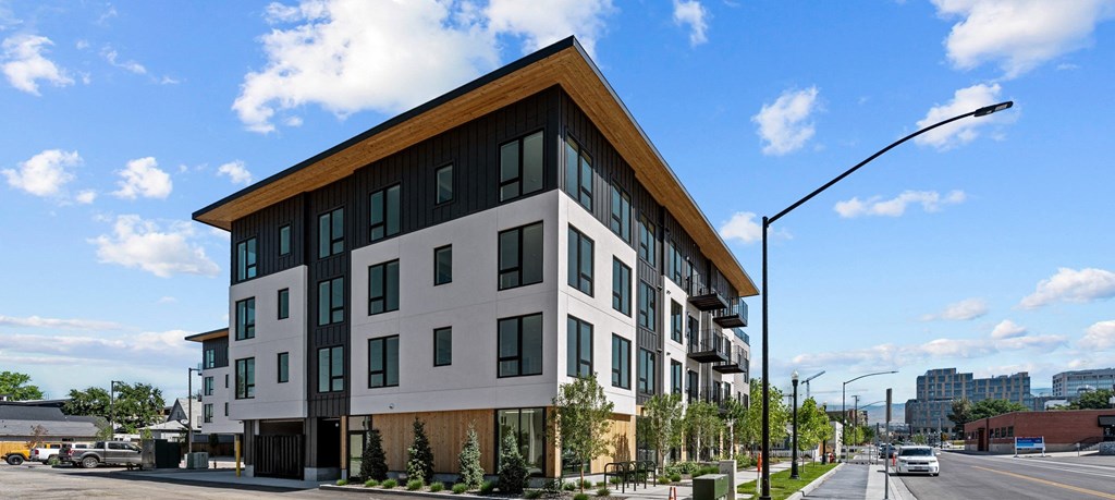 Riverline Apartments