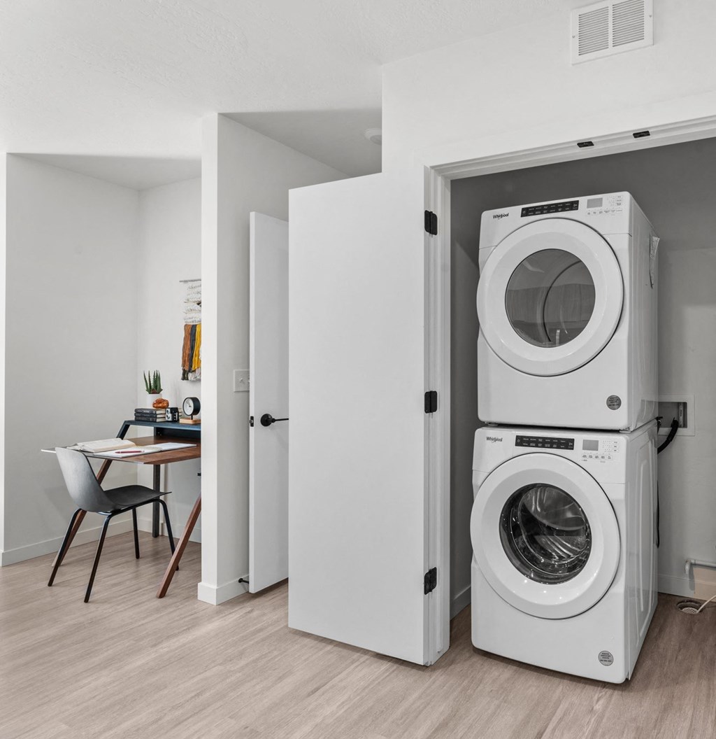 Riverline Apartments