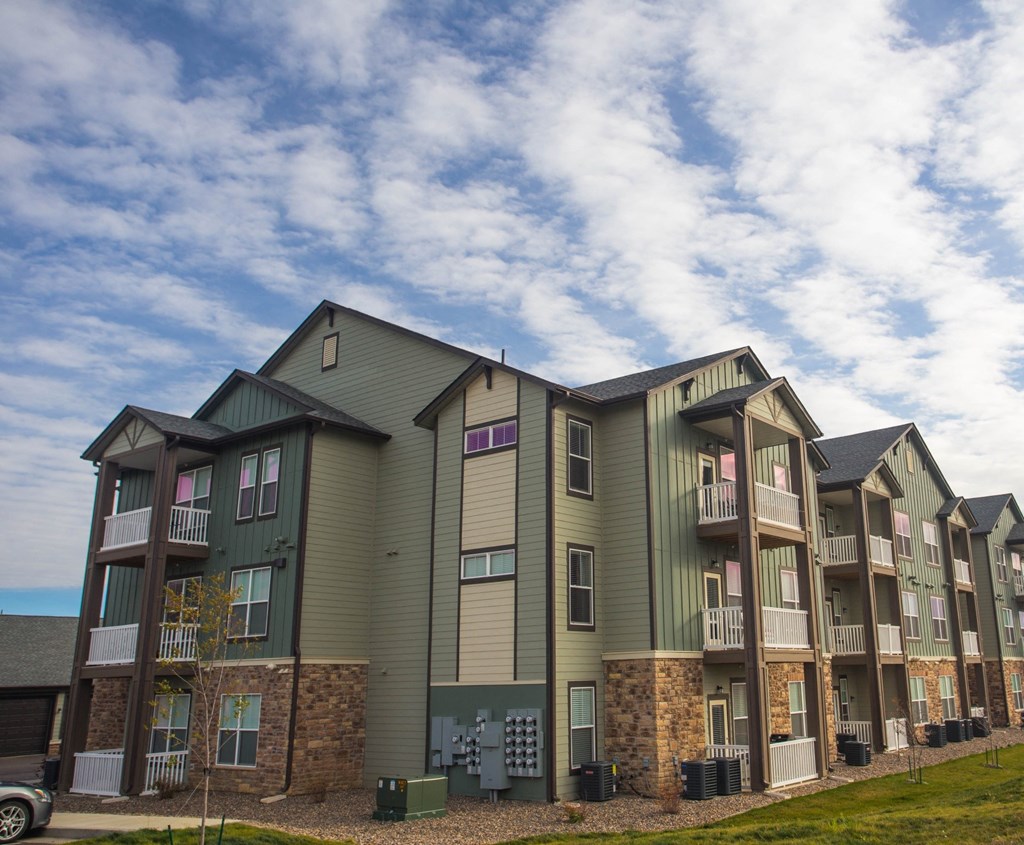 Sierra Ridge Exterior