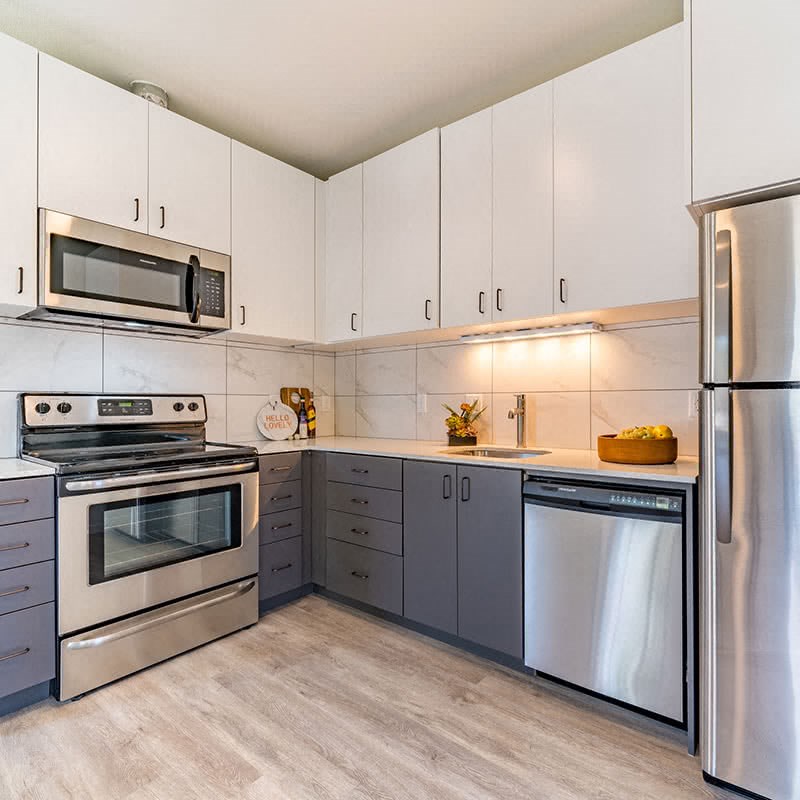 Franklin Flats Apartments Model Kitchen