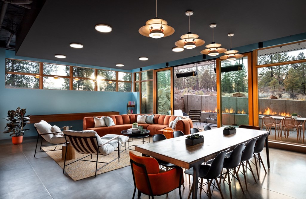 Strata_Bend_OR_Amenities_lounge1