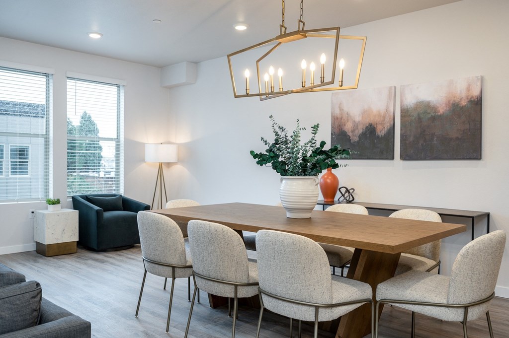 The Vaughn Apartments in Portland, Oregon Clubhouse Lounge