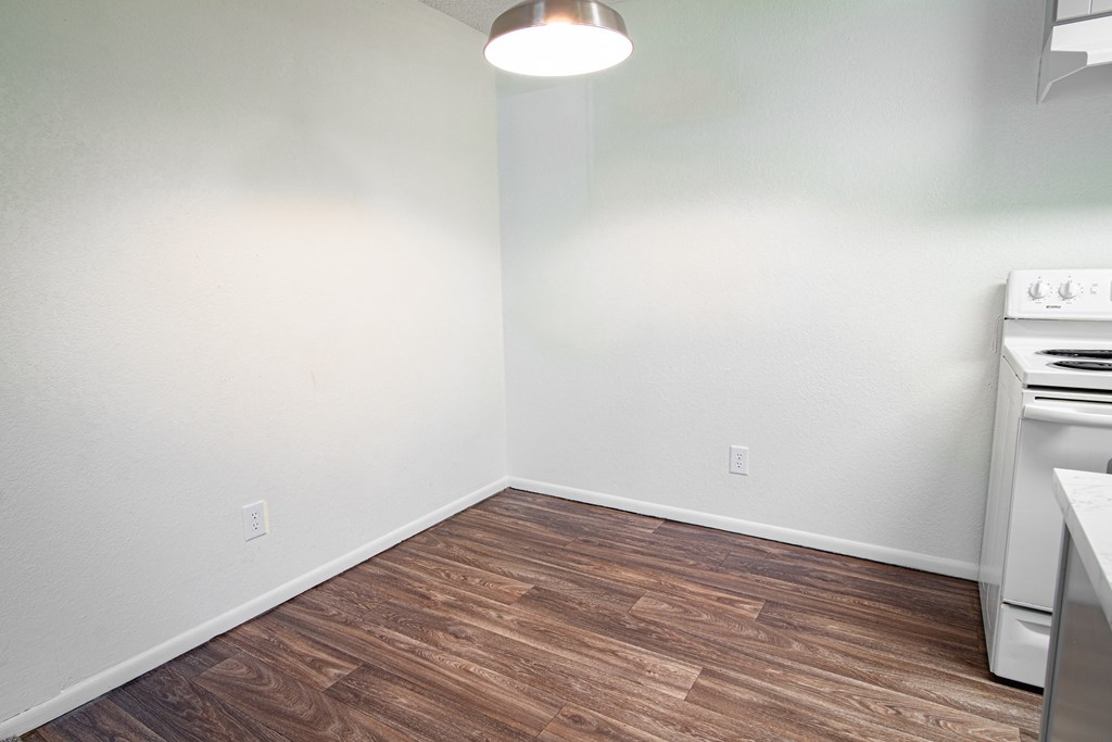 The Willows Apartments dining room