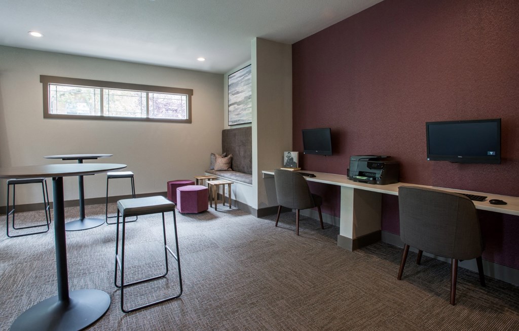 Whisper Sky Apartments Buisness Center