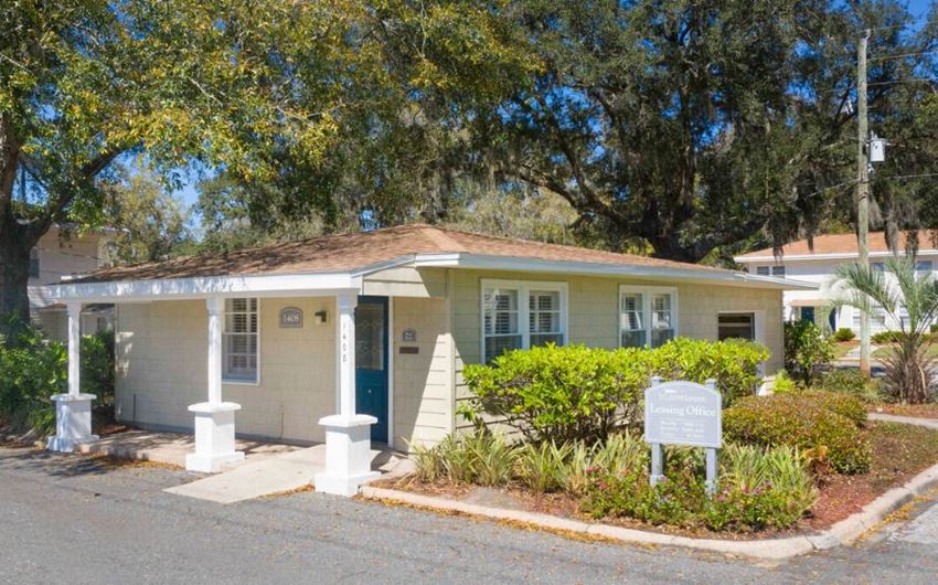 St Johns Landing Apartments, 1408 N. Orange Ave., Green Cove Springs
