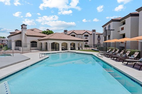 1 1-2 Beds Apartment for Rent