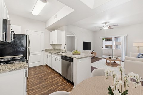 1 Studio-3 Beds Apartment for Rent