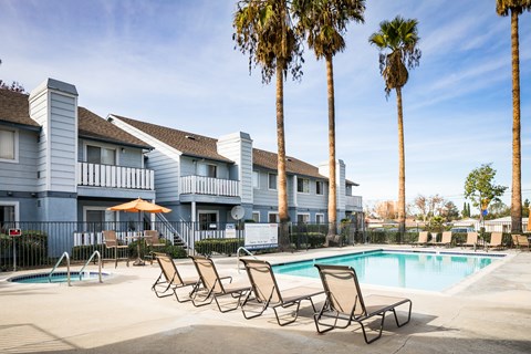 525 E Camden Ave 1-2 Beds Apartment for Rent