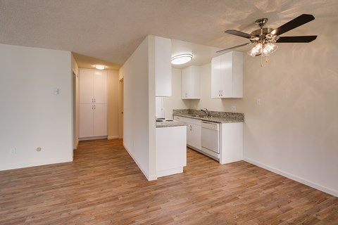 5575 Shasta Lane 1-2 Beds Apartment for Rent