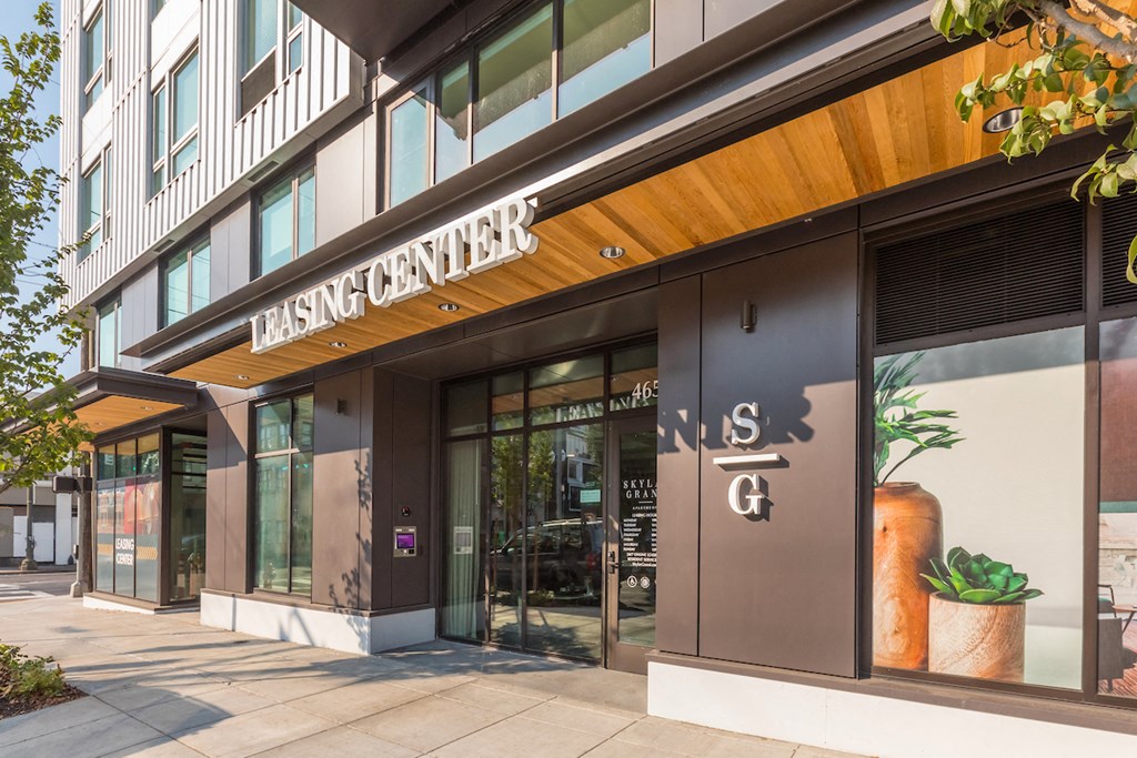 Skylar Grand leasing center entryway at street level