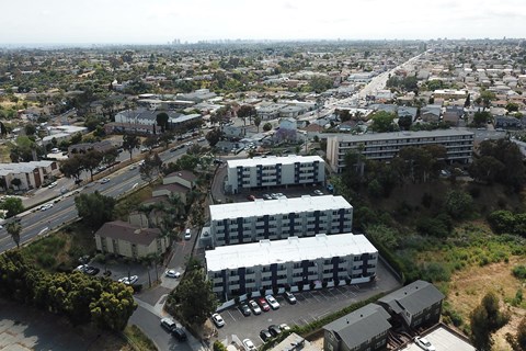 4025 Oakcrest Drive Studio-2 Beds Apartment for Rent