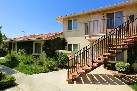 The exterior of Park Sorrento's apartments.