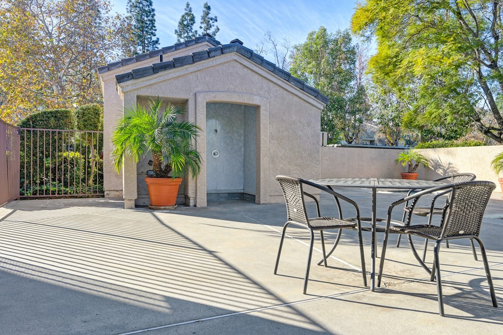 Spa area with outdoor showers