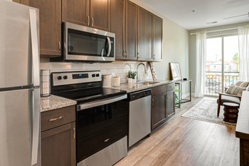 King Kitchen to Living - Photo Gallery 4