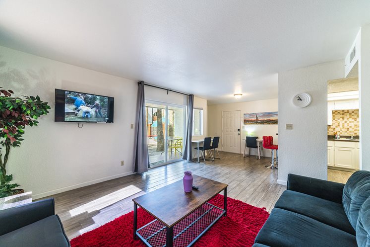 Photos and Video of The Avenida Apartments in Casa Grande, AZ