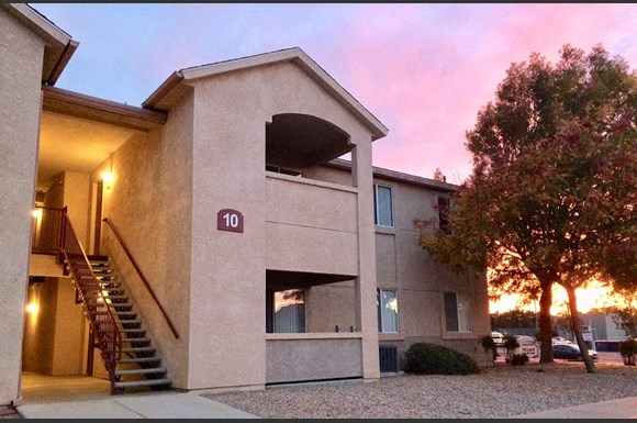 Parkcrest Village Apartments 3300 Harrison Street Kingman Az Rentcafe