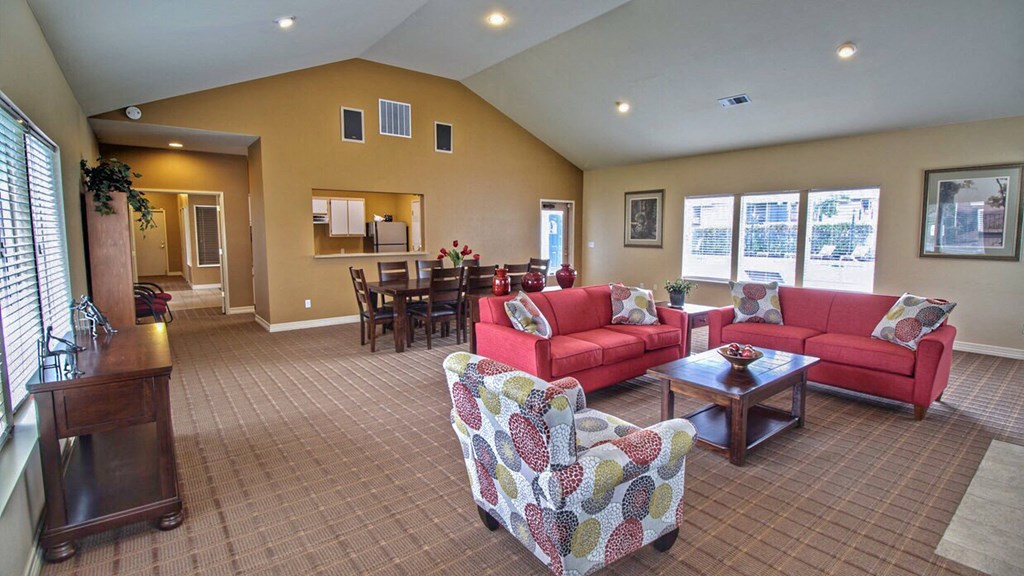 Greenbrier At Tanasbourne