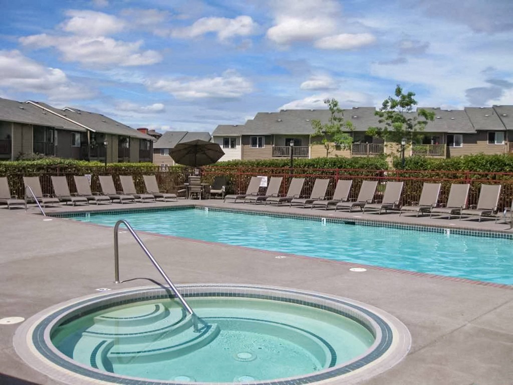 Greenbrier At Tanasbourne