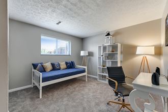 8288 Wooster Pike 1-2 Beds Apartment for Rent - Photo Gallery 3