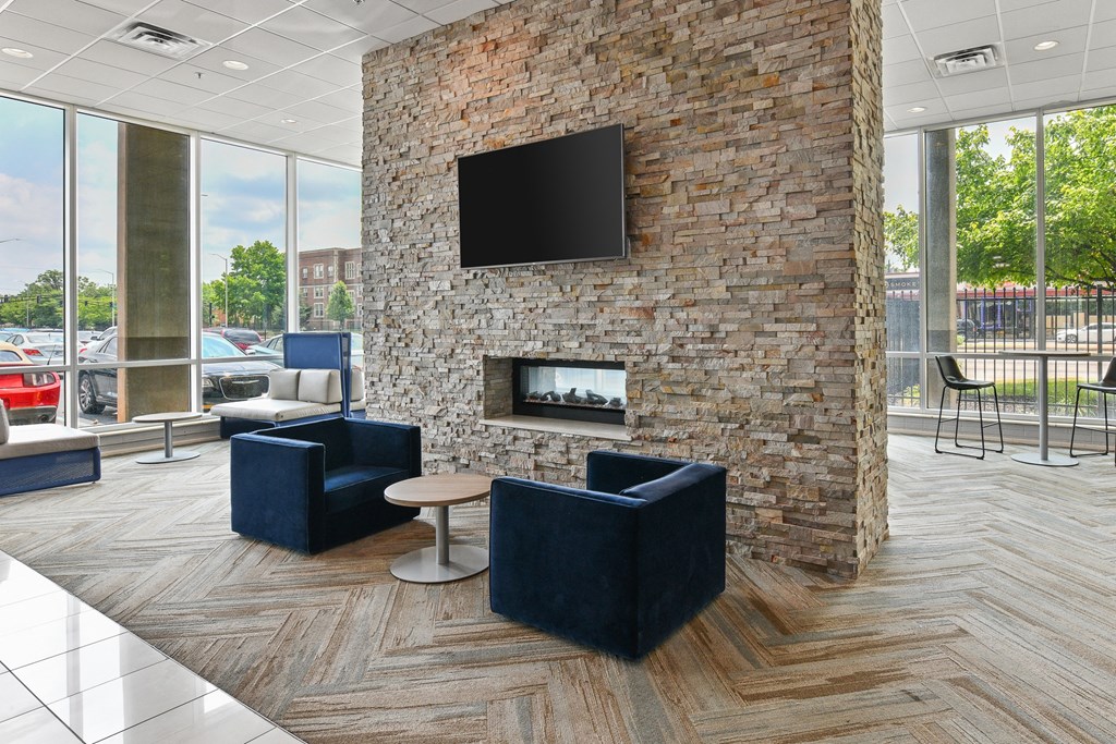 Common area lounge at CityView on Meridian, Indianapolis, IN,46208