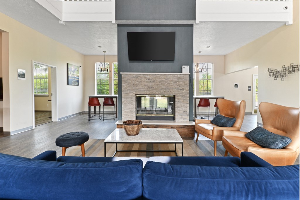 High End Clubhouse with Fireplace at Patchen Oaks Apartments, Lexington, Kentucky 40517
