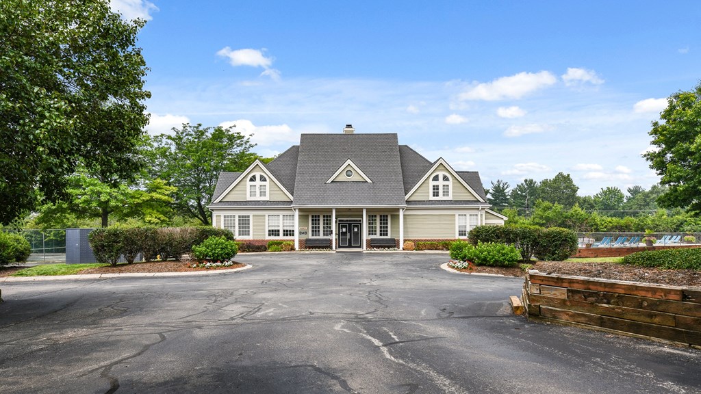 Clubhouse Exterior at Patchen Oaks Apartments, Lexington, Kentucky 40517