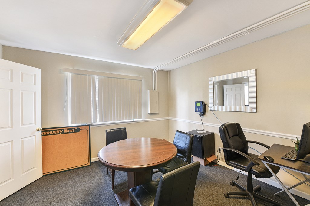 Leasing Center at Sherwood Forest Apartment Homes, Kankakee, Illinois