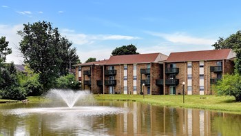 Lake With Fountain Lake With Fountain at Autumn Springs Apartments, Columbus, 43228 - Photo Gallery 2
