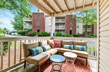 Screened Balcony at Patchen Oaks Apartments, Lexington, 40517